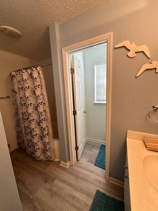 Adorable 3Br/2Ba W/ Garage 2Min Walk Ecu Health Villa Greenville Eksteriør billede